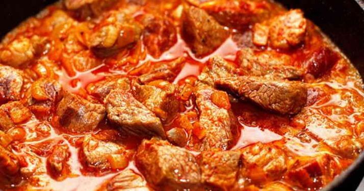 خورش گوشت گاو در رژیم غذایی پروتئینی
