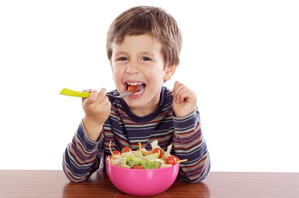 تغذیه سالم برای کودک لاغری